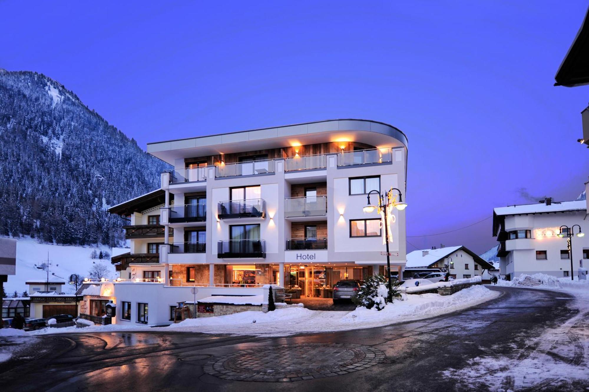 Hotel Arnika Ischgl Esterno foto