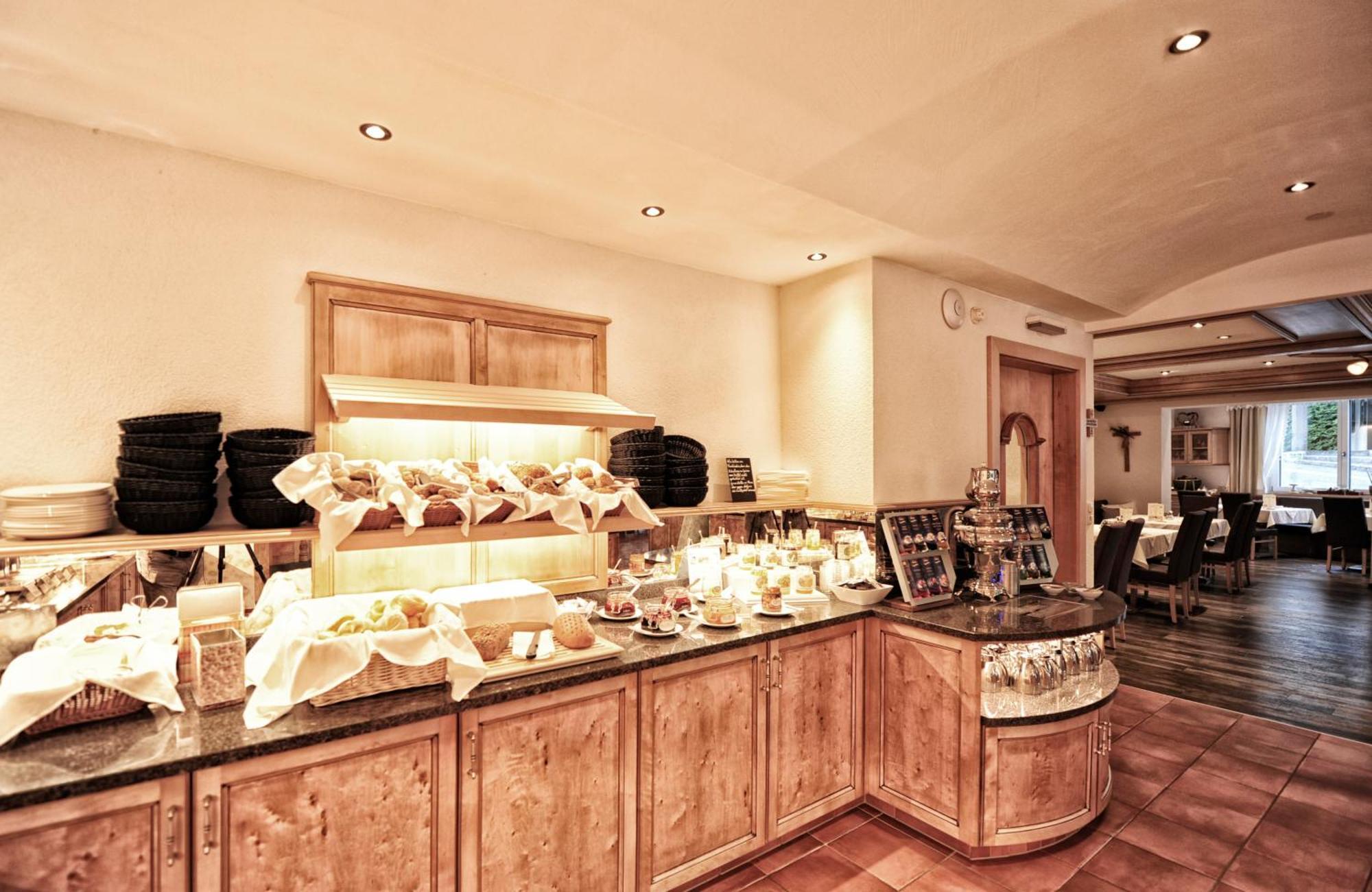Hotel Arnika Ischgl Esterno foto