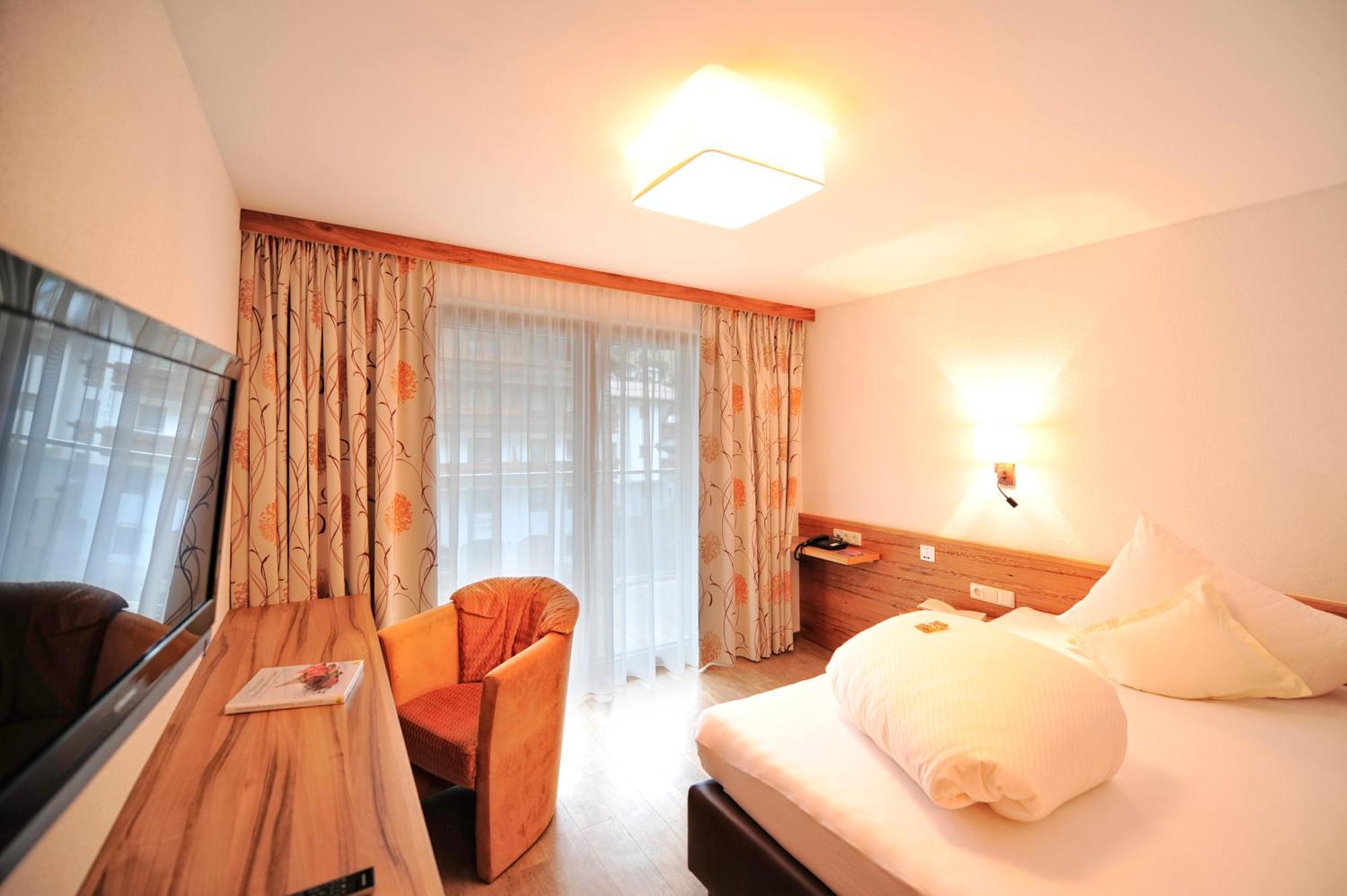 Hotel Arnika Ischgl Esterno foto