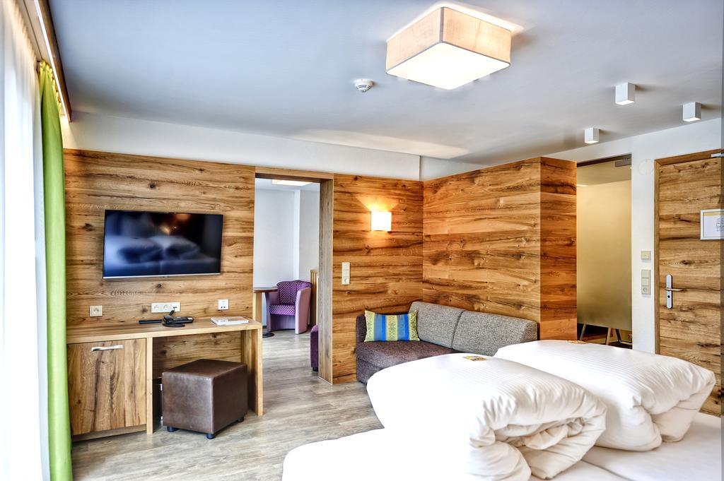 Hotel Arnika Ischgl Esterno foto